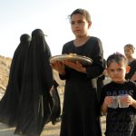 سیاه چادر پخت غذا و سوغات در مرز مهران برپا شد/ آمادگی کمپ‌ها و مهمان‌سراها برای میزبانی از زوار اربعین